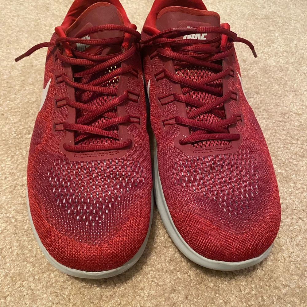 Nike Free RN - Picture 2 of 5